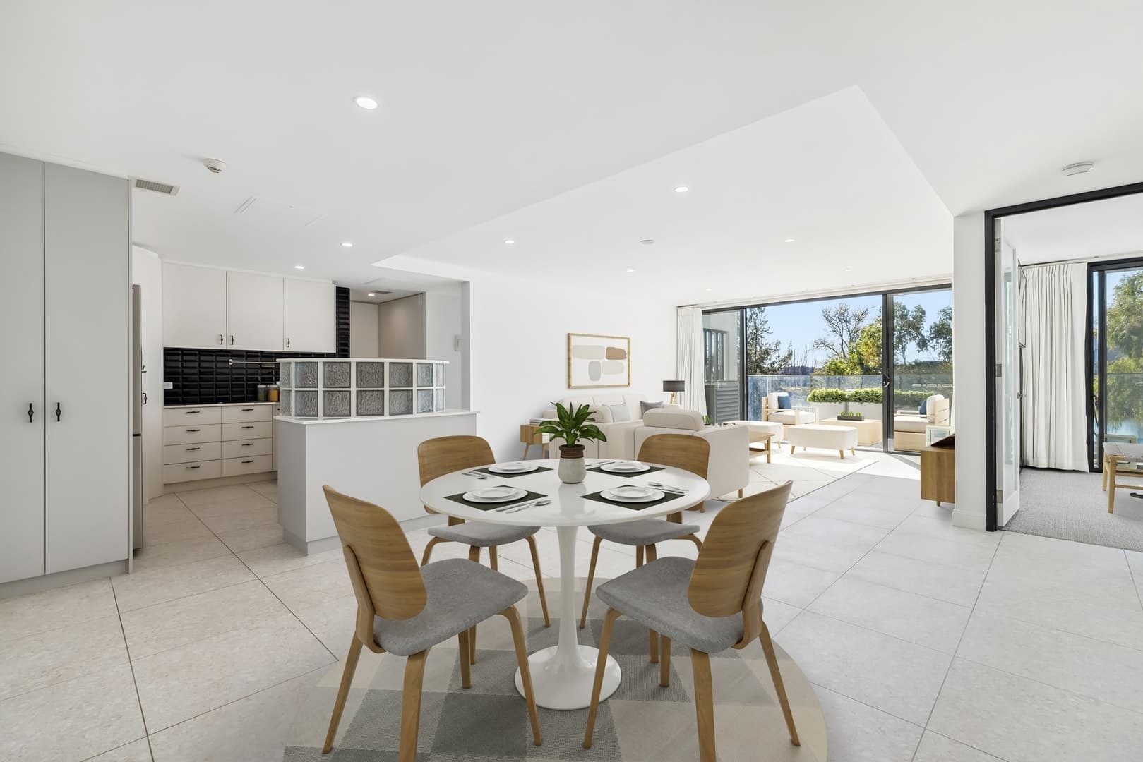 204/55 The Causeway, Kingston ACT 2604, Kingston - Thumbnail 2
