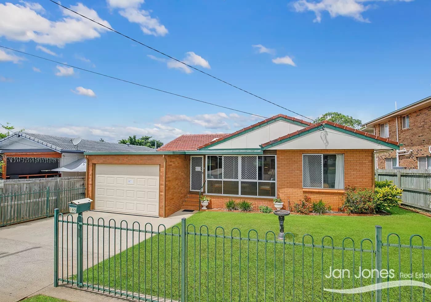 165 King St, Clontarf, Clontarf - Thumbnail 2