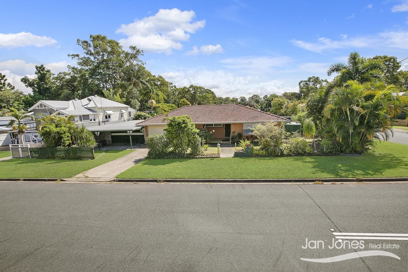 17 Crew St, Deception Bay, Deception Bay - Image 1