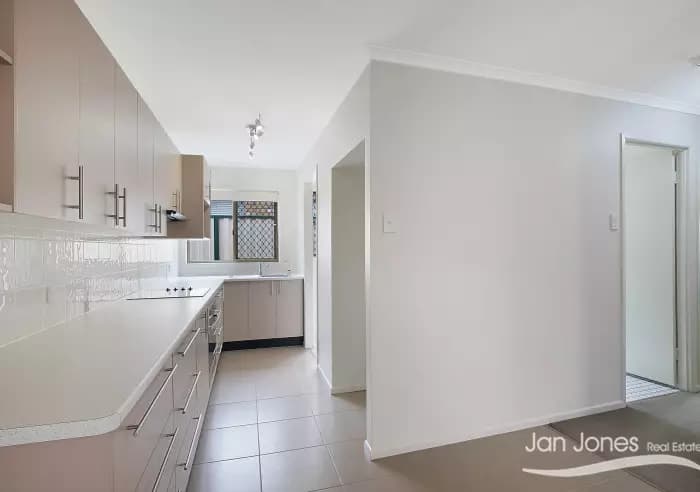 5, 10 Regency Street, Kippa-ring, Kippa-Ring - Thumbnail 6