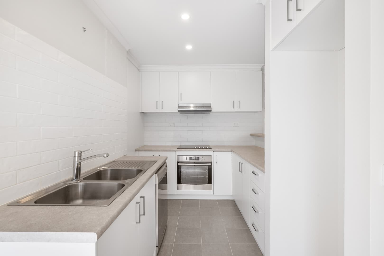 10A/43-51 Giles Street, Kingston ACT 2604, Kingston - Thumbnail 3