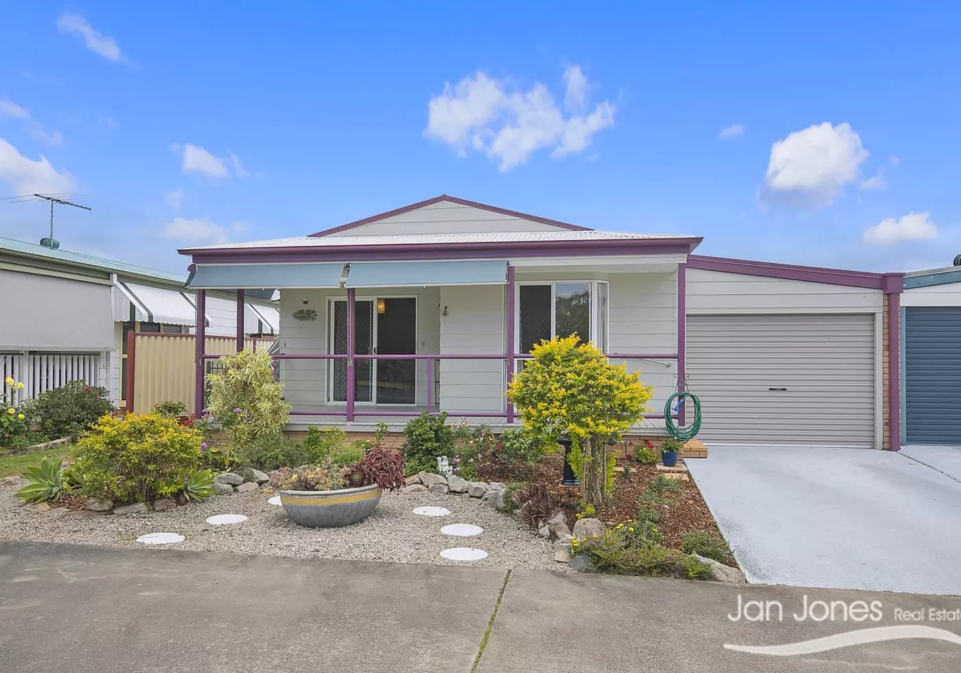 Villa 222, Deception Bay - Thumbnail 2