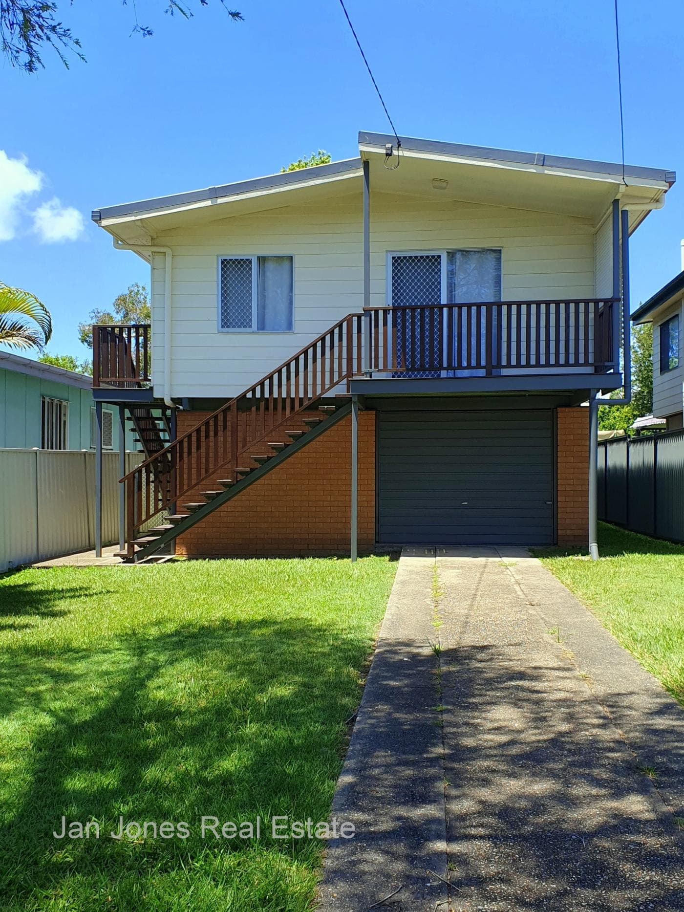 17 Ella St, Redcliffe, Redcliffe - Image 1