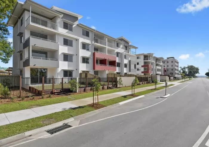 Unit 132, Deception Bay - Thumbnail 3