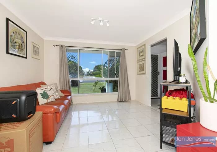 25 Kevin St, Deception Bay, Deception Bay - Thumbnail 6