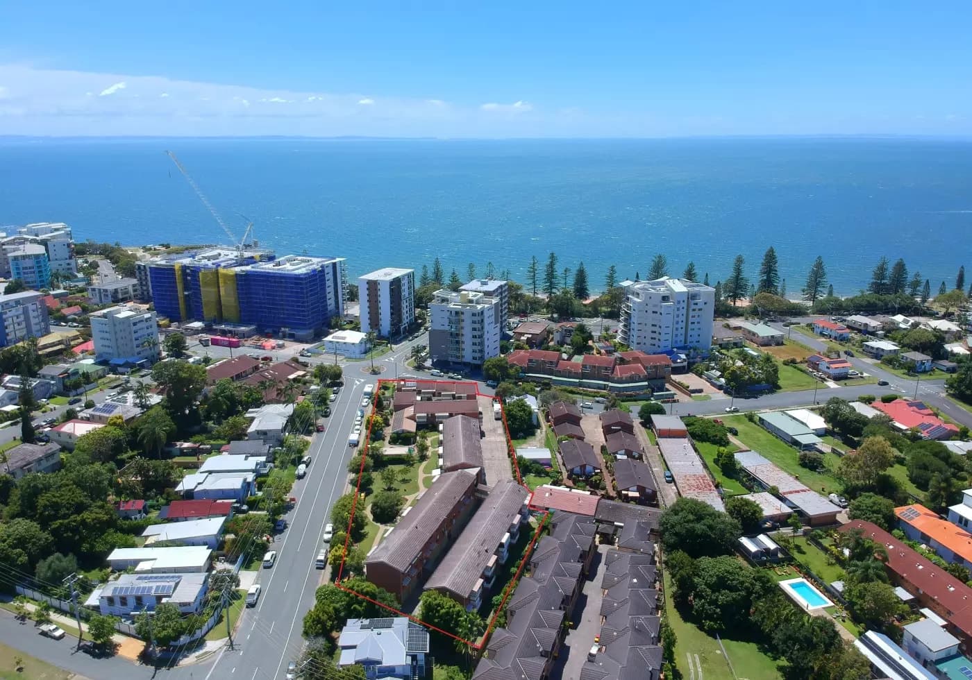 Unit 13, Redcliffe - Thumbnail 2