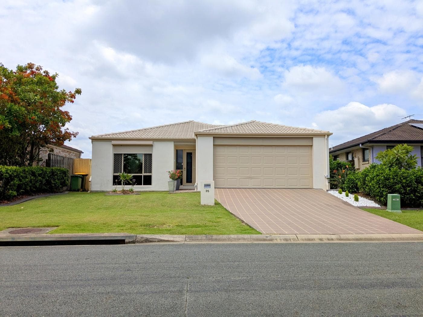 35 Hollywood Ave, Bellmere, Bellmere - Image 1