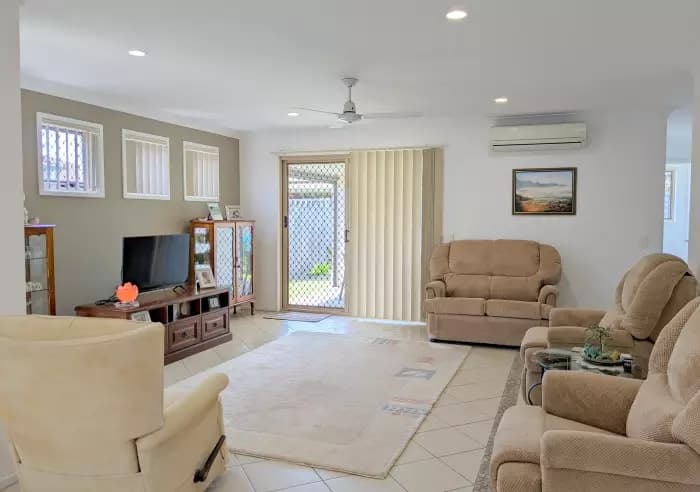 35 Hollywood Ave, Bellmere, Bellmere - Thumbnail 5