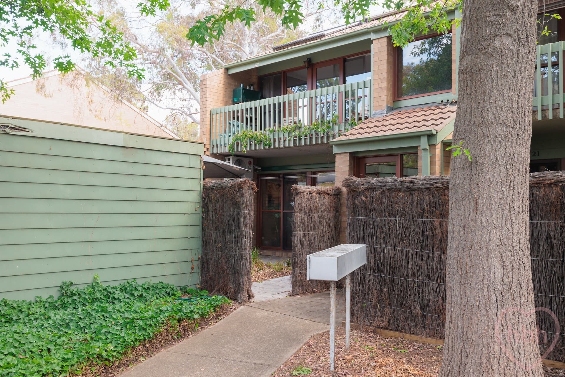 23/20 Oliver Street, Lyneham - Image 1