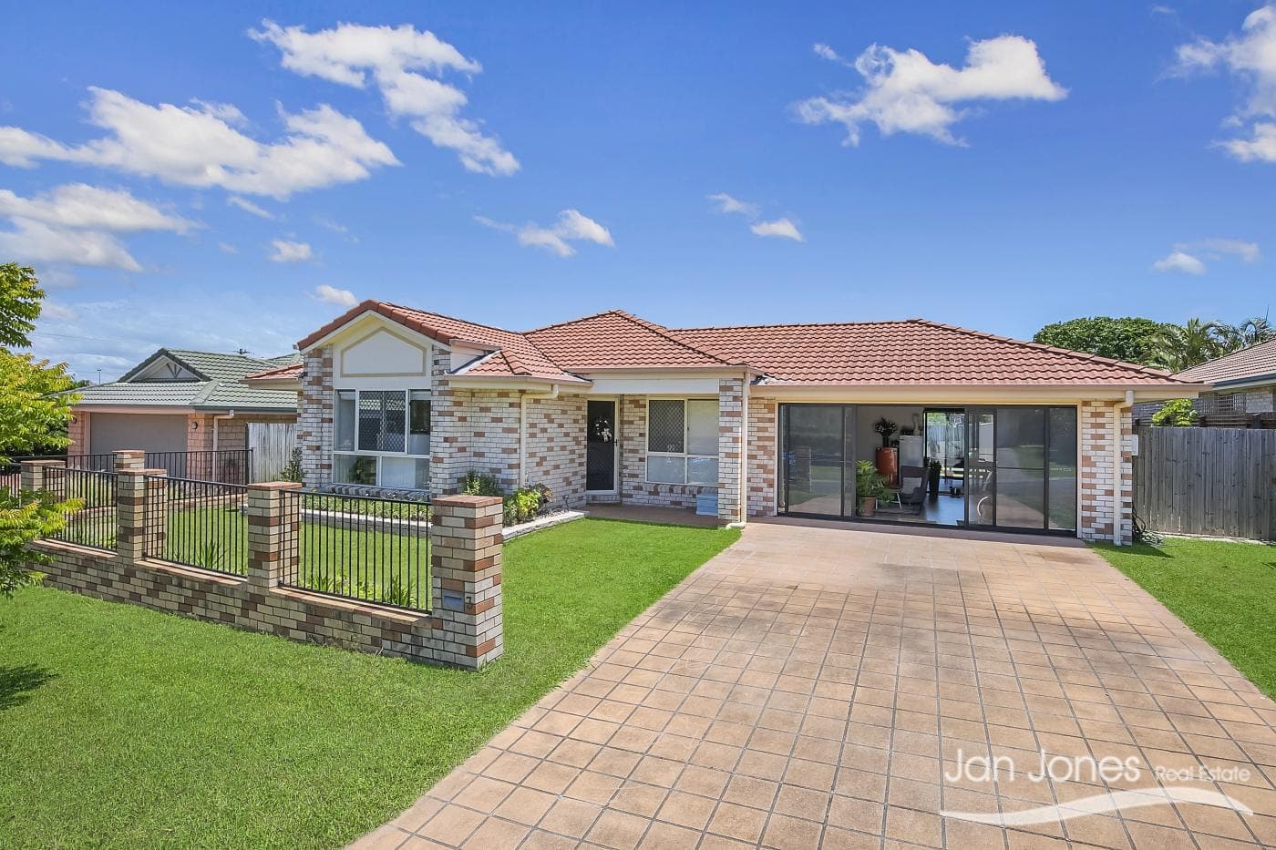 3 Cashmere Street, Rothwell, Rothwell - Image 1
