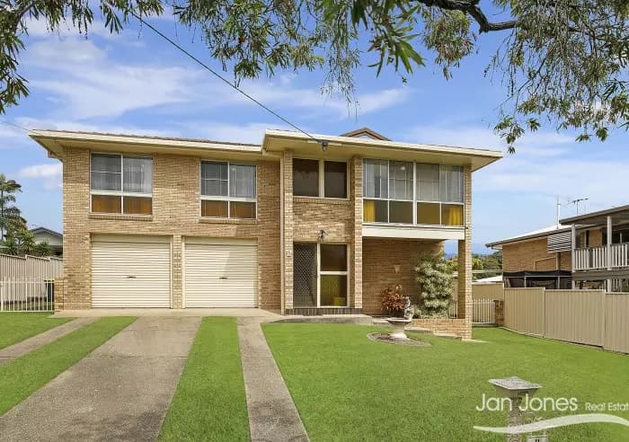 11 Arizonica Dr, Clontarf, Clontarf - Thumbnail 3