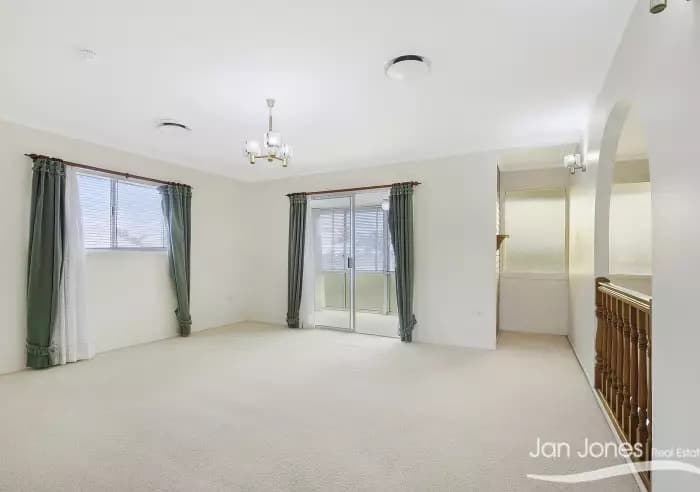 11 Arizonica Dr, Clontarf, Clontarf - Thumbnail 5