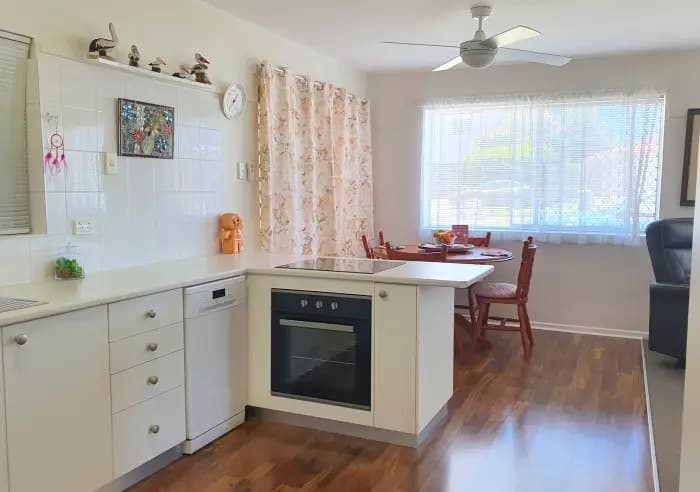 1, 59 Collins Street, Woody Point, Woody Point - Thumbnail 6