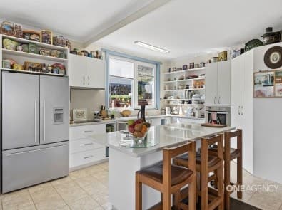 10 Wharf Road, Stanley, Stanley - Thumbnail 4