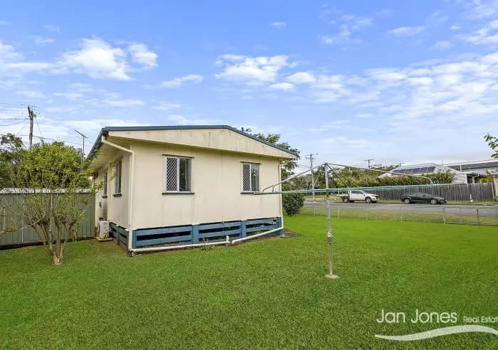 27 Westbrook St, Woody Point, Woody Point - Thumbnail 5