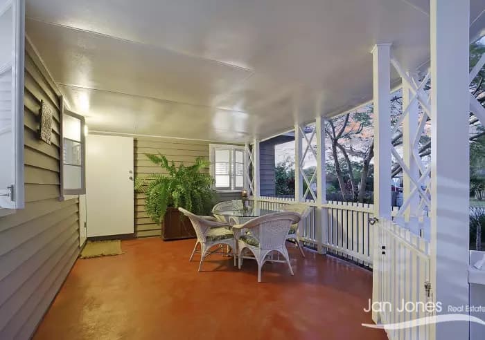 21 Westbrook St, Woody Point, Woody Point - Thumbnail 5