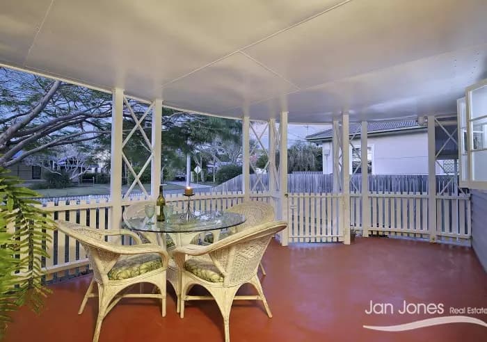 21 Westbrook St, Woody Point, Woody Point - Thumbnail 6