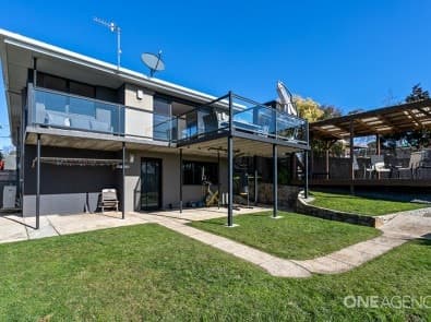 17 Malunna Crescent, Parklands, Parklands - Image 1
