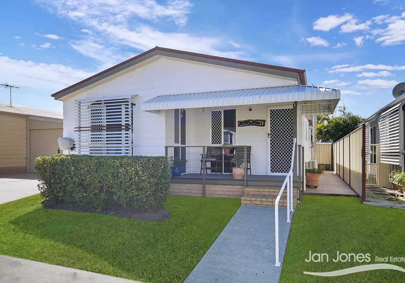 Villa 72, Deception Bay - Thumbnail 2
