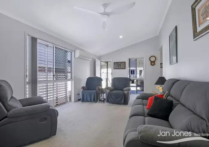 Villa 72, Deception Bay - Thumbnail 5