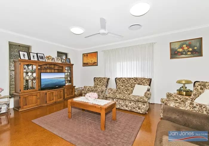 4 MacFarlane Street, Kippa-ring, Kippa-Ring - Thumbnail 5