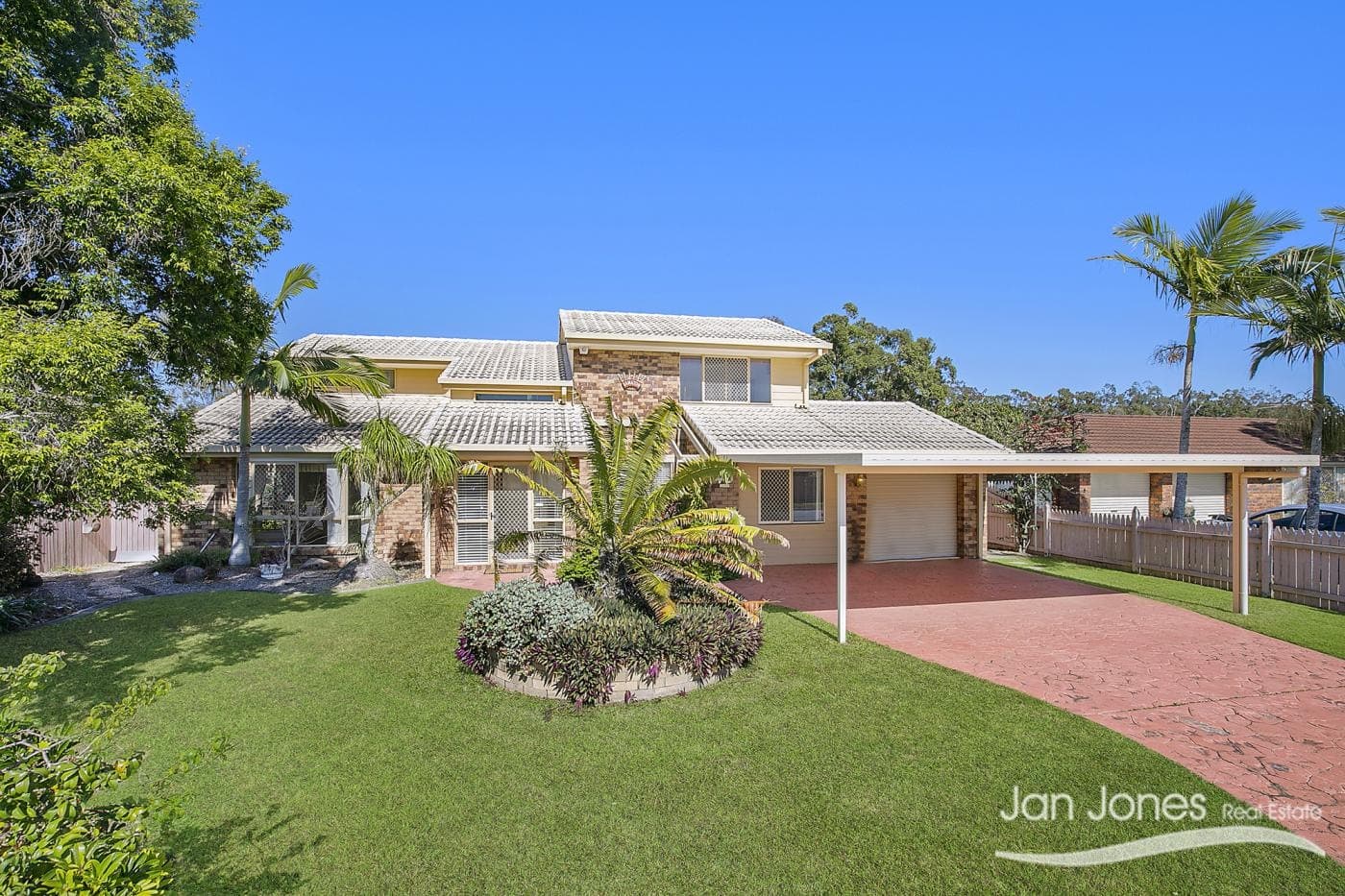 45 Trafalgar Dr, Kippa-Ring - Image 1