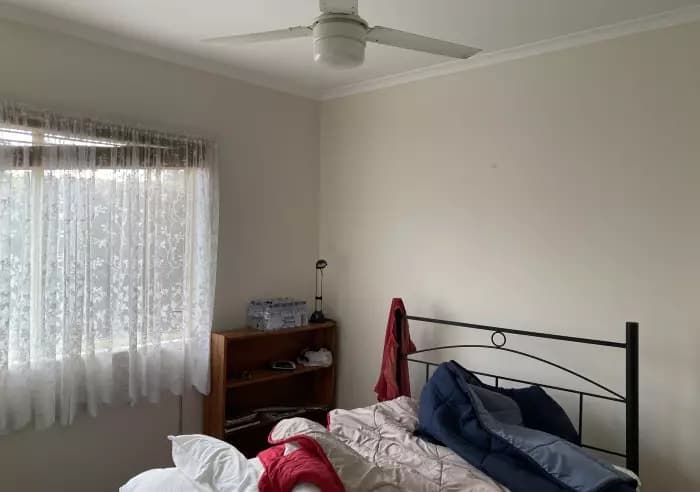 Unit 4, Woody Point - Thumbnail 5