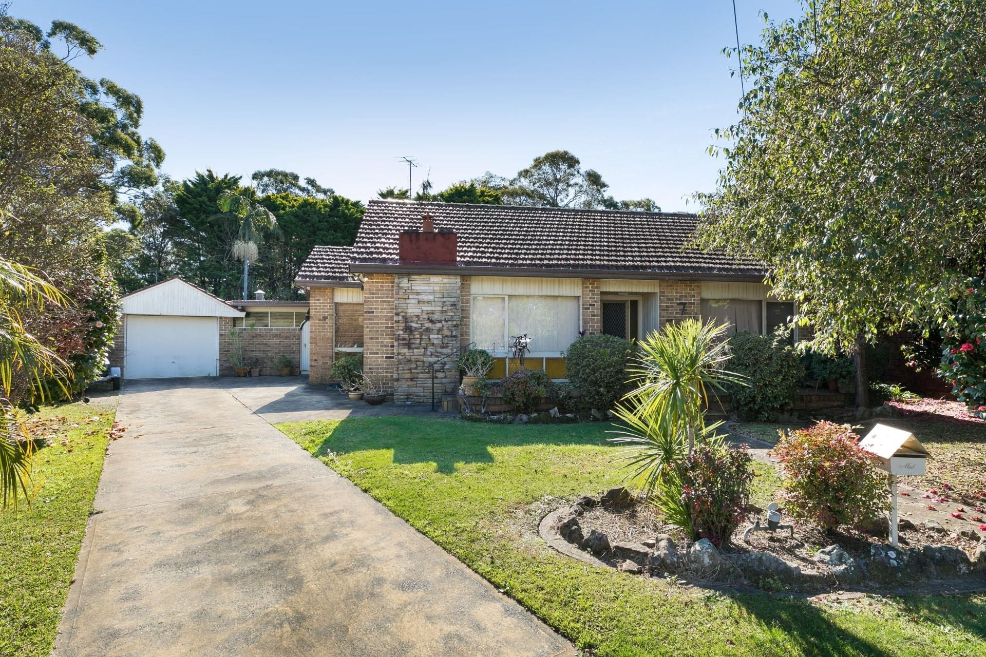 7 Foch Avenue Gymea NSW, Gymea - Thumbnail 2