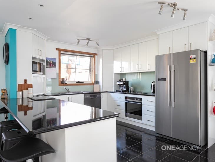 28 Singline Avenue, Romaine, Romaine - Thumbnail 4