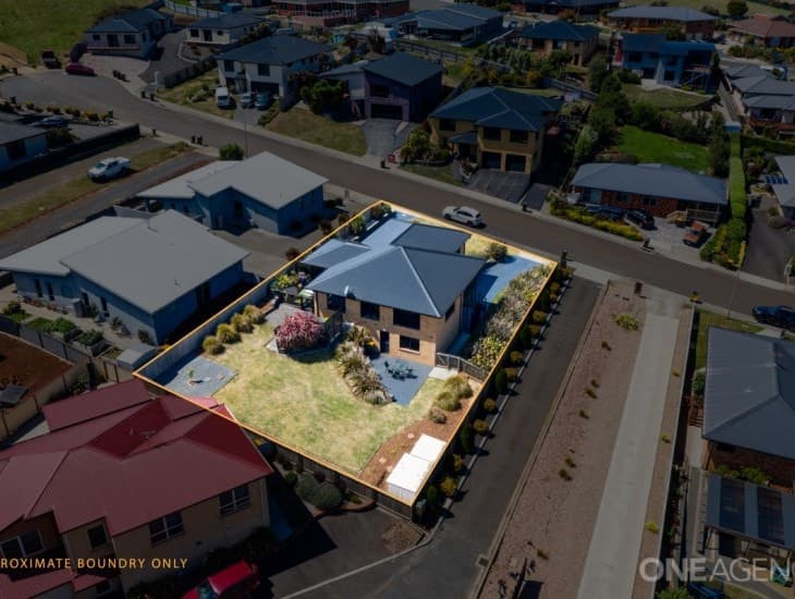 25 Heather Crescent, Park Grove, Park Grove - Image 1