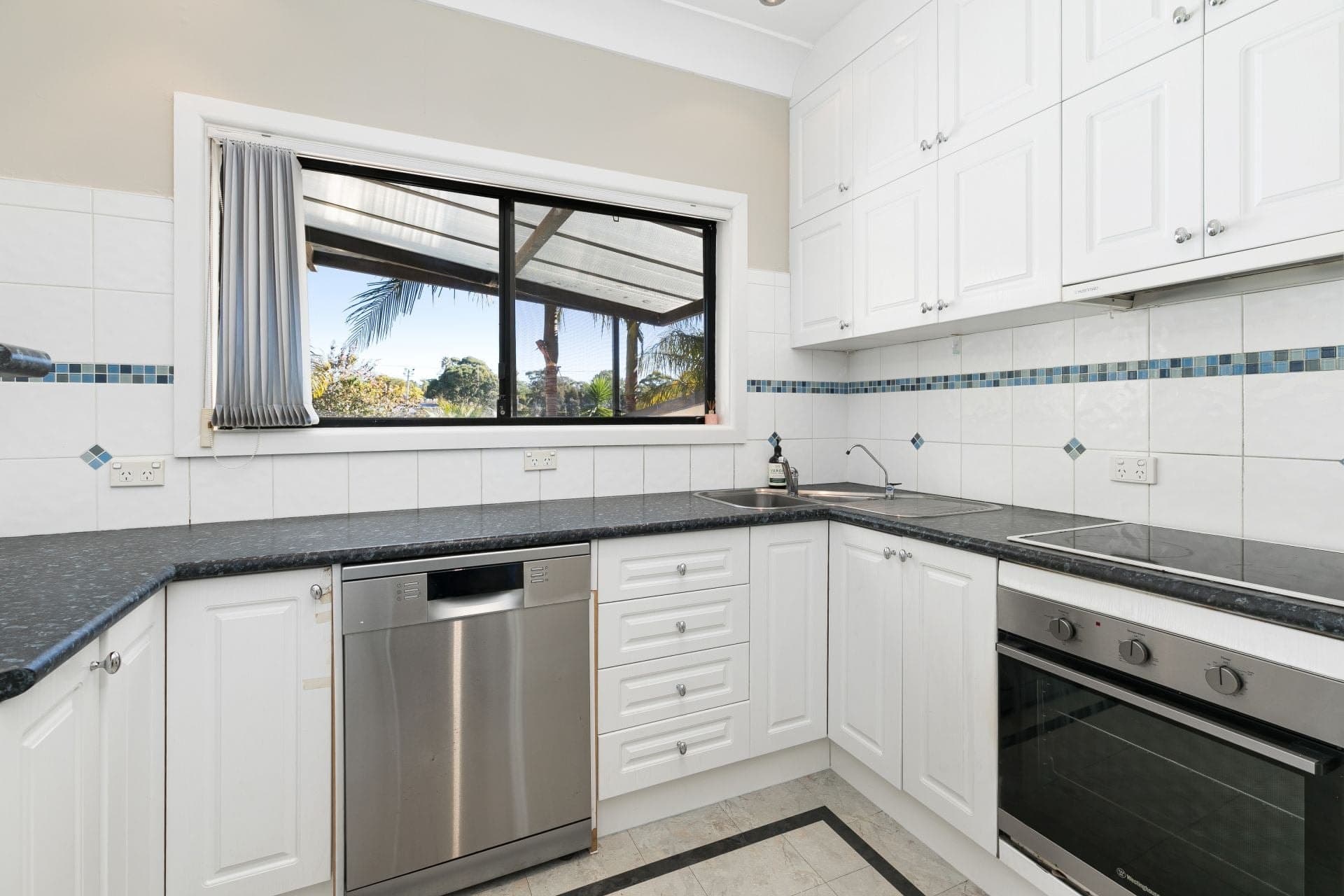 15 Palona Crescent Engadine NSW, Engadine - Thumbnail 4
