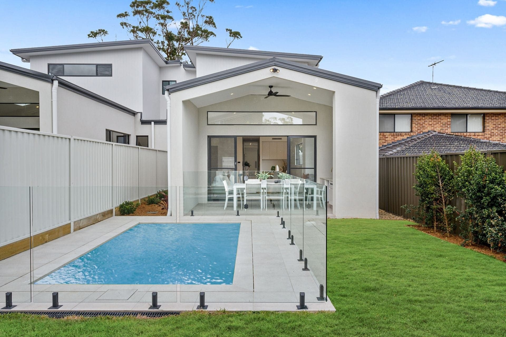 15B Lynch Avenue Caringbah South NSW, Caringbah South - Thumbnail 3
