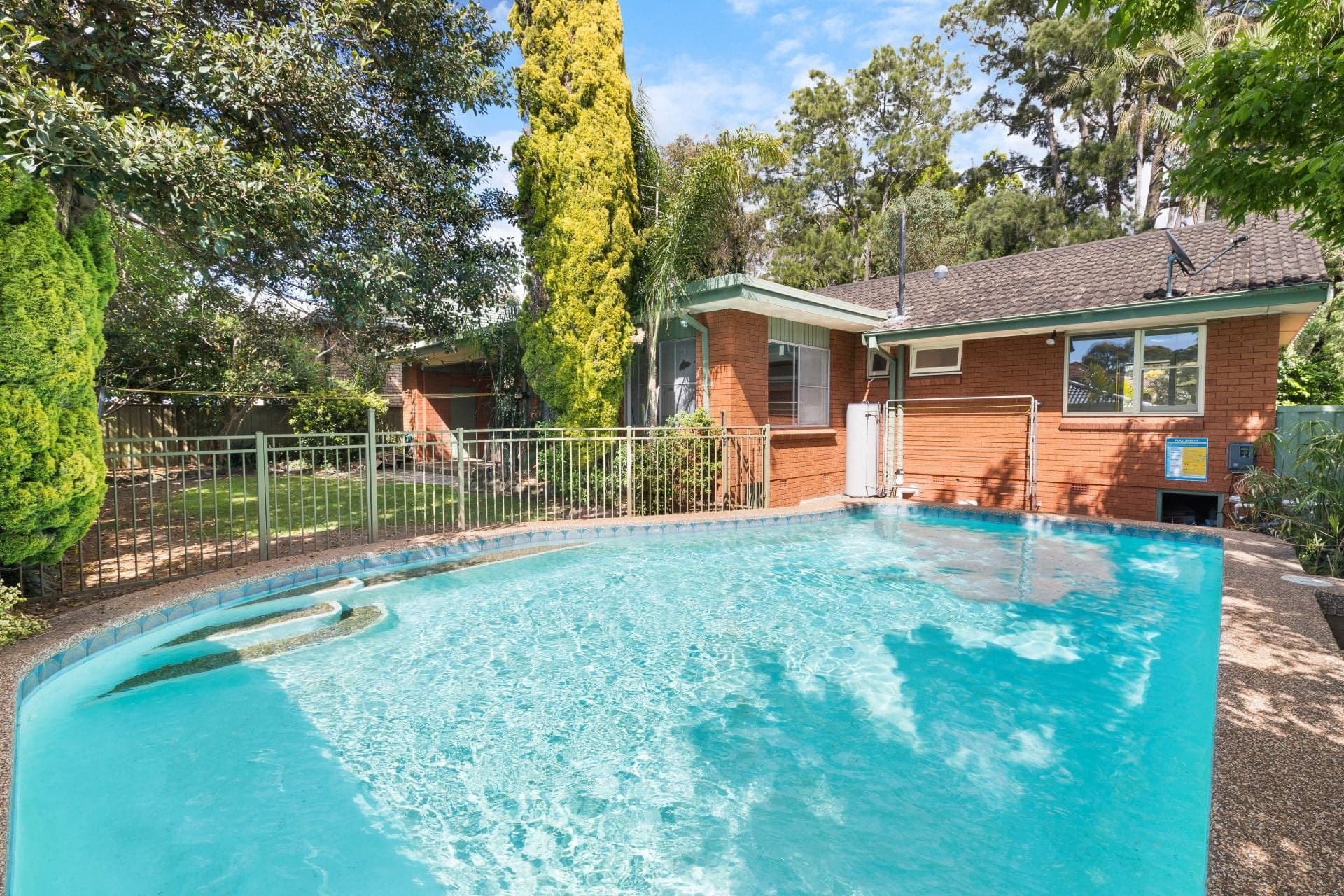 10 Belair Avenue Caringbah South NSW, Caringbah South - Thumbnail 2