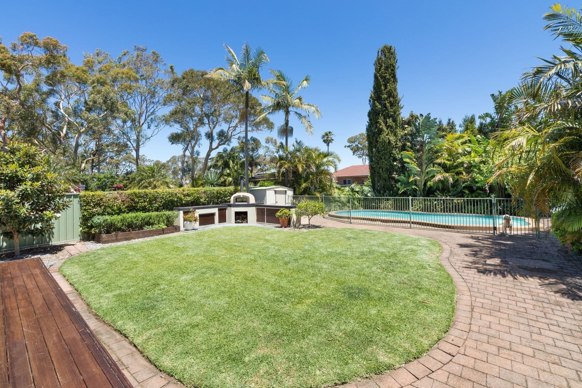 49 Saunders Bay Road Caringbah South NSW, Caringbah South - Thumbnail 2