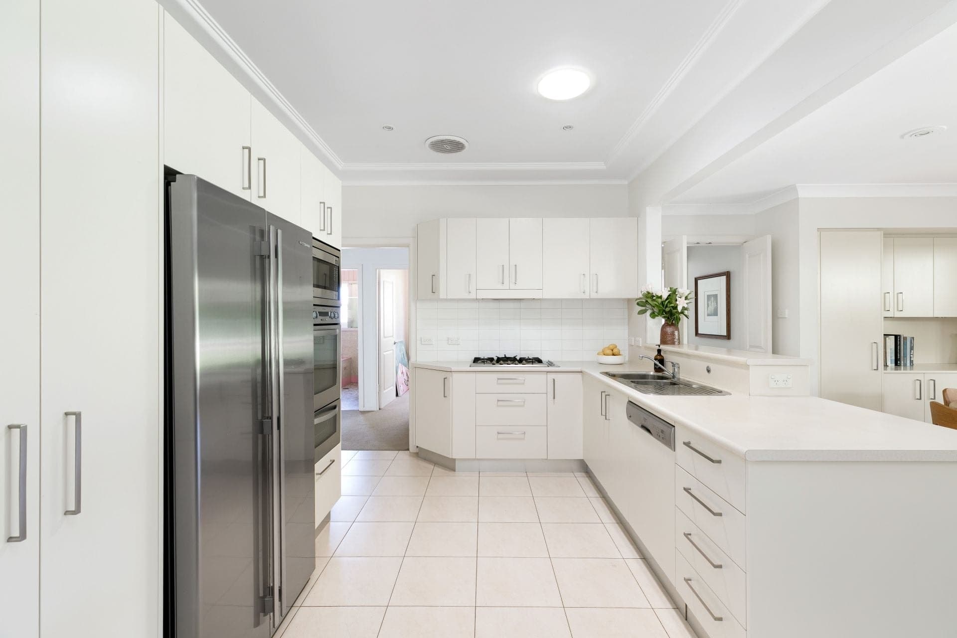 49 Saunders Bay Road Caringbah South NSW, Caringbah South - Thumbnail 4