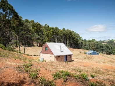 579 Ironcliffe Road, Penguin, Penguin - Thumbnail 2