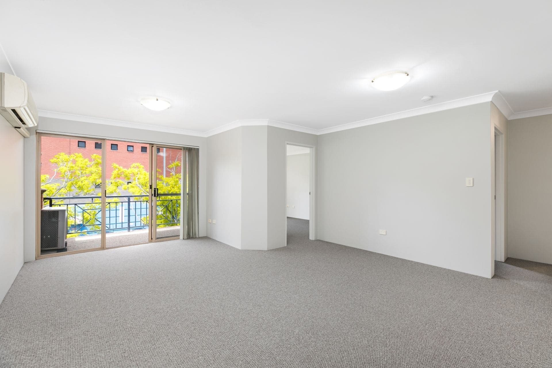 20/61-65 Glencoe Street Sutherland NSW, Sutherland - Thumbnail 3