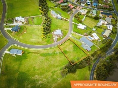 8 Inglisdale Drive, WYNYARD, Wynyard - Image 1