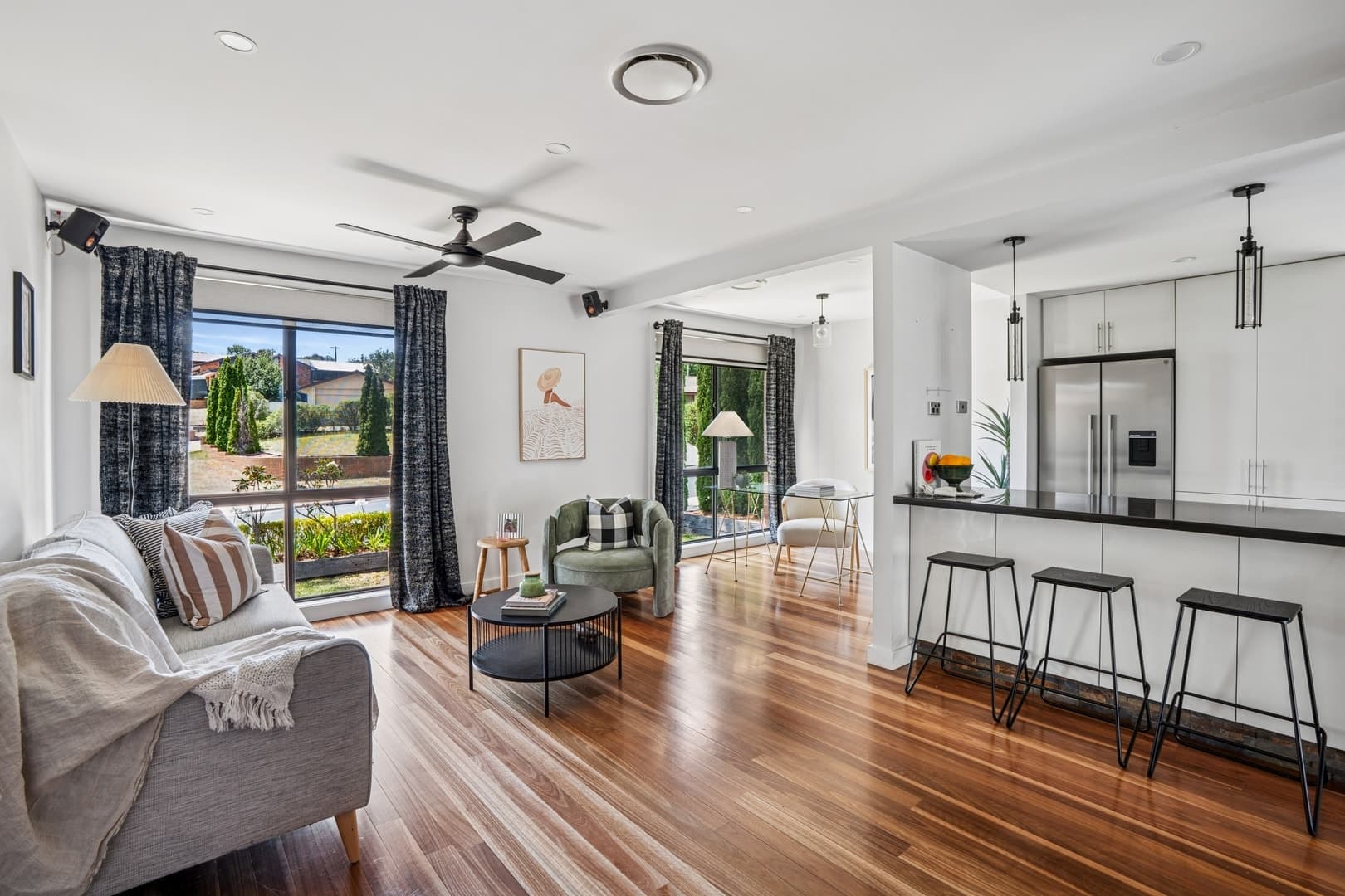 42 Outtrim Avenue, Calwell ACT 2905, Calwell - Thumbnail 2