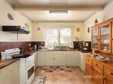 10 Brickport Road, Cooee, Cooee - Thumbnail 4