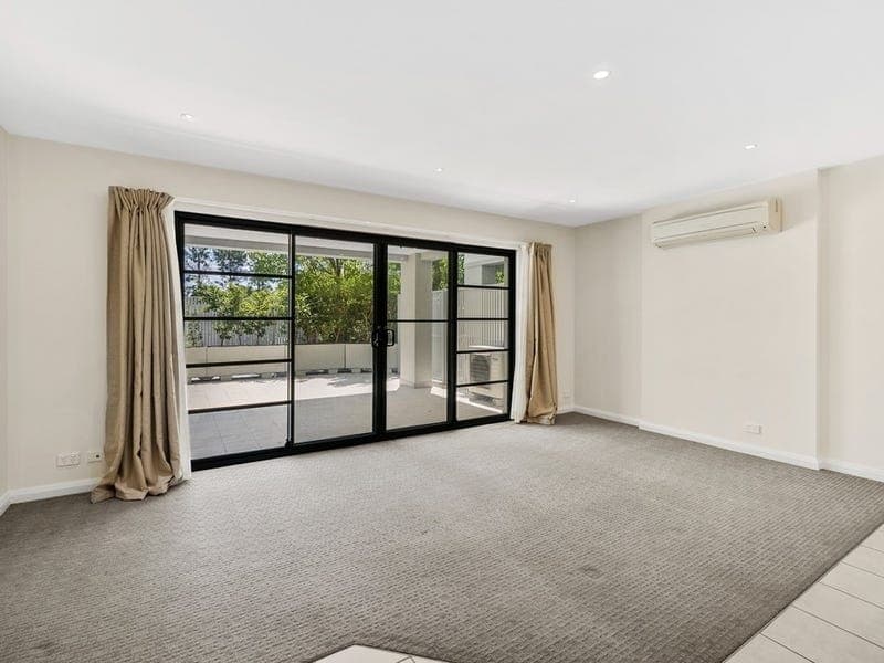 10/2 Cunningham Street, GRIFFITH ACT 2603, Griffith - Thumbnail 2