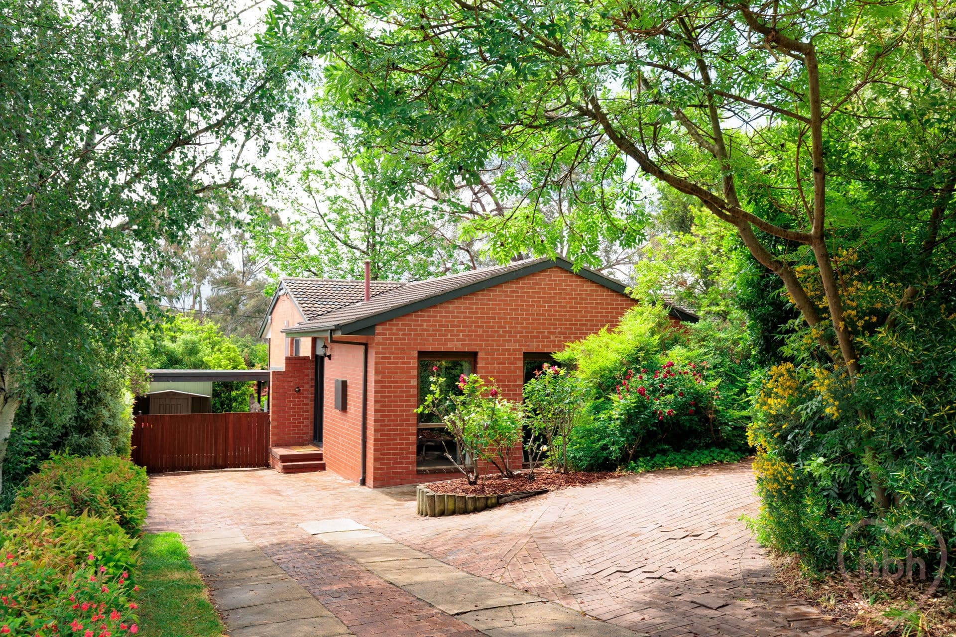 7 Gingana Street, Aranda - Image 1