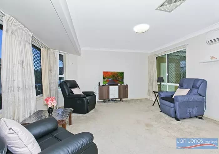 1, 15 Dix St, Redcliffe, Redcliffe - Thumbnail 5