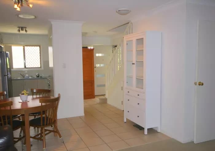 Unit 1/10 Fleet Dr, Kippa-Ring - Thumbnail 5