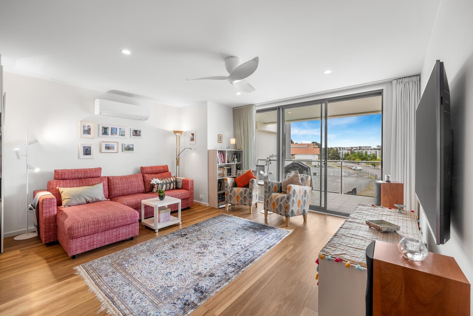 42/71 Giles Street, Kingston ACT 2604, Kingston - Thumbnail 2