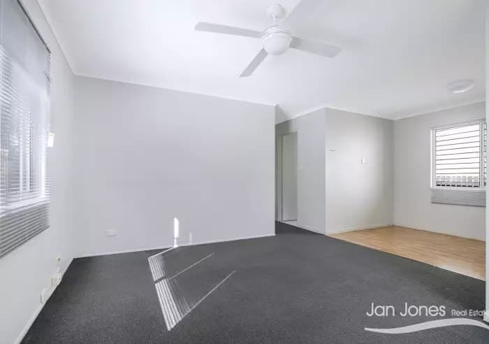 64A Mclennan St, Woody Point, Woody Point - Thumbnail 4