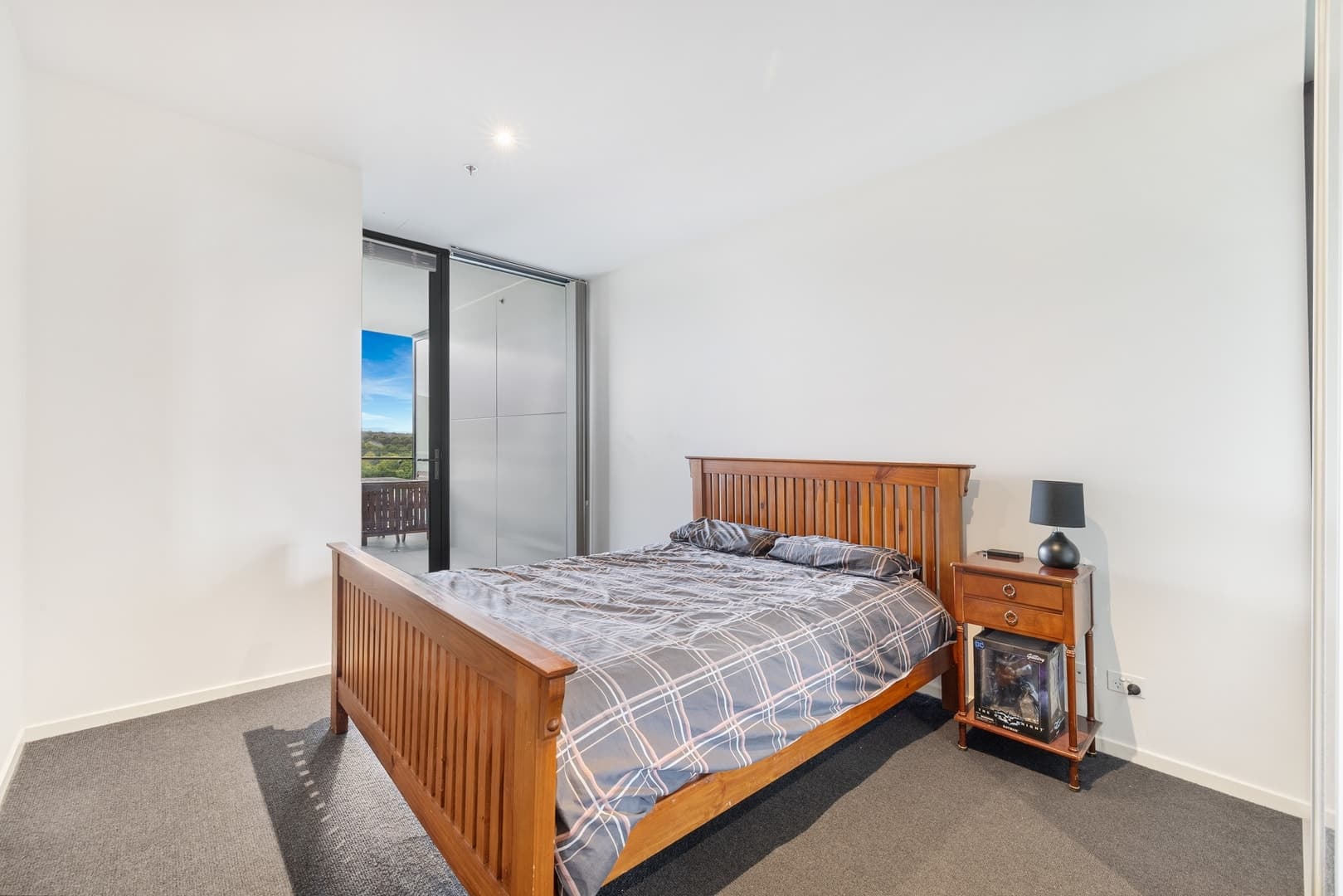 1011/240 Bunda Street, City ACT 2601, City - Thumbnail 4