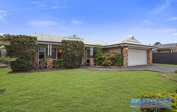 92 Fernando St, Burpengary - Image 1