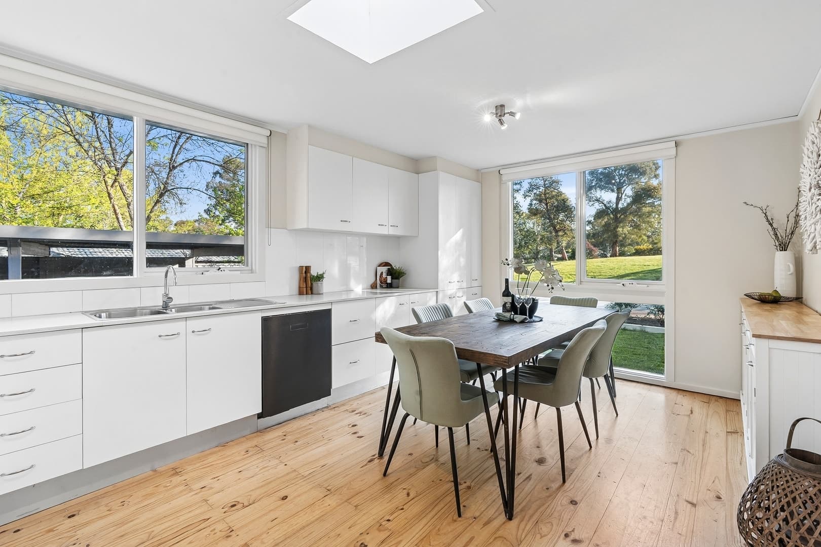 19 Kevin Street, Evatt ACT 2617, Evatt - Thumbnail 2