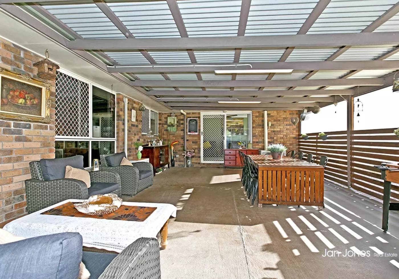 6 Drillham Ct, Deception Bay, Deception Bay - Thumbnail 2